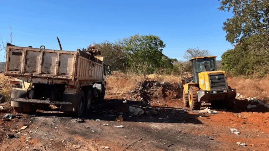 Problema antigo resolvido: Prefeitura acaba com os lixões de Juscelândia e Cafelândia Problema antigo resolvido: Prefeitura acaba com os lixões de Juscelândia e Cafelândia