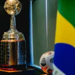 Flamengo e Palmeiras disputam 7ª final brasileira da Libertadores Flamengo e Palmeiras disputam 7ª final brasileira da Libertadores