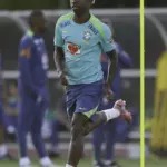 Ancelotti esboça formação da seleção para enfrentar Coreia do Sul