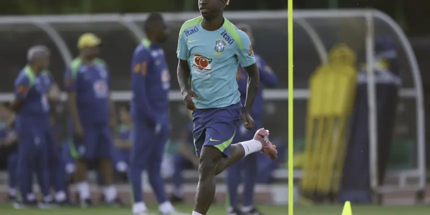 Ancelotti esboça formação da seleção para enfrentar Coreia do Sul Ancelotti esboça formação da seleção para enfrentar Coreia do Sul