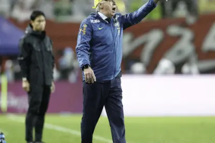 Ancelotti classifica goleada como bom início de trajetória para Copa