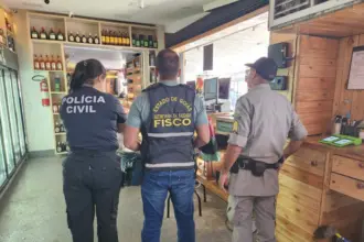 Operação Gatsby vistoria distribuidoras de bebidas em Goiânia suspeitas de praticar crimes tributários – Policia Civil do Estado de Goiás Operação Gatsby vistoria distribuidoras de bebidas em Goiânia suspeitas de praticar crimes tributários – Policia Civil do Estado de Goiás