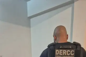 PCGO cumpre mandado de busca em investigação sobre armazenamento de material de exploração sexual infantil em Goiânia PCGO cumpre mandado de busca em investigação sobre armazenamento de material de exploração sexual infantil em Goiânia