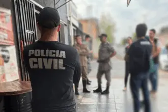 PCGO participa de operação integrada em Itumbiara para prevenir e combater intoxicações por metanol em bebidas alcoólicas PCGO participa de operação integrada em Itumbiara para prevenir e combater intoxicações por metanol em bebidas alcoólicas