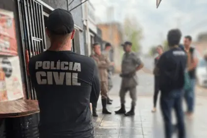 PCGO participa de operação integrada em Itumbiara para prevenir e combater intoxicações por metanol em bebidas alcoólicas