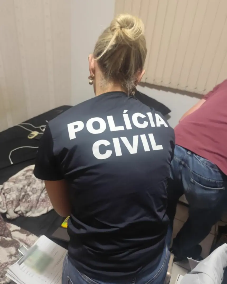 PCGO prende empresário suspeito de aplicar golpes na venda de celulares em Aparecida de Goiânia – Policia Civil do Estado de Goiás PCGO prende empresário suspeito de aplicar golpes na venda de celulares em Aparecida de Goiânia – Policia Civil do Estado de Goiás