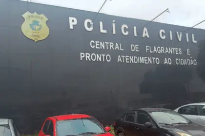 PCGO prende mulher por exercício ilegal da odontologia em consultório clandestino – Policia Civil do Estado de Goiás PCGO prende mulher por exercício ilegal da odontologia em consultório clandestino – Policia Civil do Estado de Goiás