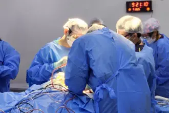 Hugo realiza 1ª cirurgia para correção de aneurisma cerebral – Portal Goiás