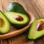 9 frutas com gorduras que fazem bem à saúde 9 frutas com gorduras que fazem bem à saúde