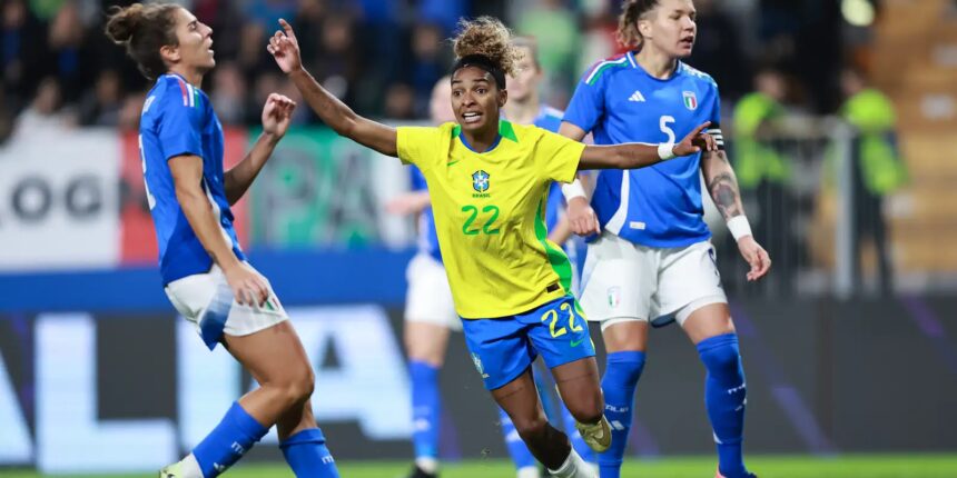 Brasil mantém hegemonia contra a Itália com vitória por 1 a 0 Brasil mantém hegemonia contra a Itália com vitória por 1 a 0