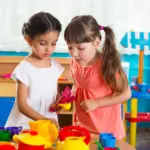 Descubra as brincadeiras ideais para a criança de cada signo