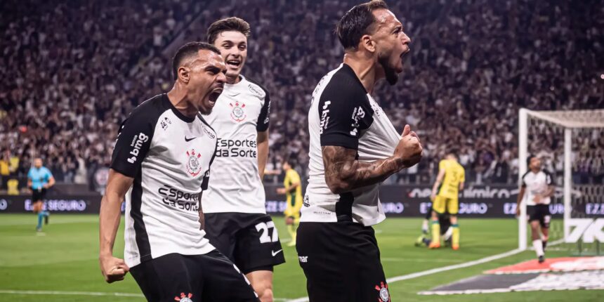Corinthians volta a vencer em casa pelo Brasileirão após sete rodadas Corinthians volta a vencer em casa pelo Brasileirão após sete rodadas