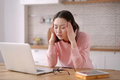 Veja quando a dor de cabeça pode ser sinal de tumor cerebral