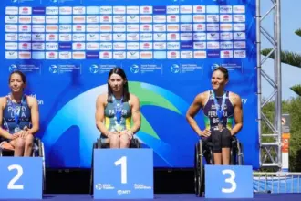 Jéssica Ferreira conquista bronze no Mundial de triatlo paralímpico