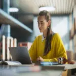 6 impactos da má postura na saúde e nos estudos