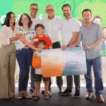 Mais de 250 famílias de Goianésia recebem cartões do Programa Aluguel Social Mais de 250 famílias de Goianésia recebem cartões do Programa Aluguel Social