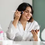 Dermomakes: descubra como a maquiagem pode cuidar da sua pele