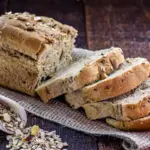 6 receitas de pão fit para o café da tarde