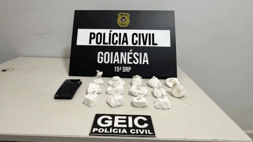 Polícia Civil prende traficante em flagrante em Goianésia com quase 1kg de cocaína