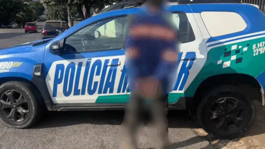 Polícia Militar recaptura foragido da Justiça no Bairro Boa Vista Polícia Militar recaptura foragido da Justiça no Bairro Boa Vista