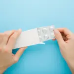 Veja por que não é seguro guardar remédios fora da embalagem original