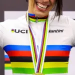 Sabrina Custódia é ouro e 1ª recordista mundial de paraciclismo no RJ