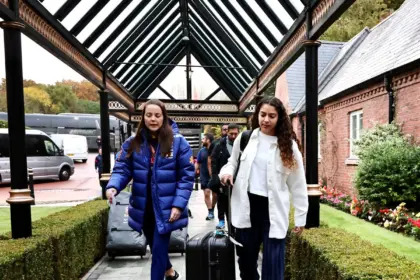 Seleção feminina se apresenta para amistosos com Inglaterra e Itália Seleção feminina se apresenta para amistosos com Inglaterra e Itália