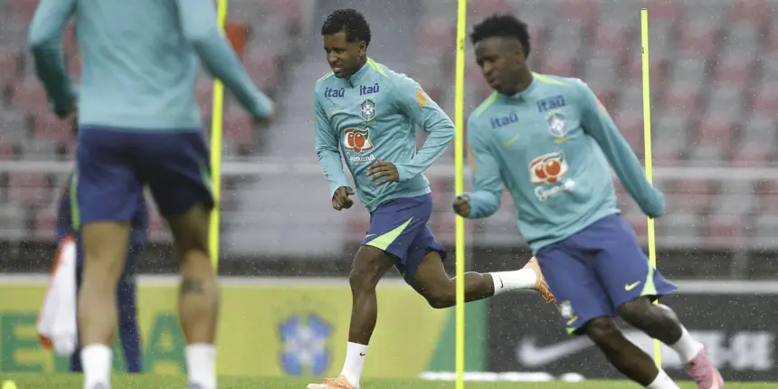 Amistosos: Ancelotti comanda 1º treino da seleção na Coreia do Sul Amistosos: Ancelotti comanda 1º treino da seleção na Coreia do Sul