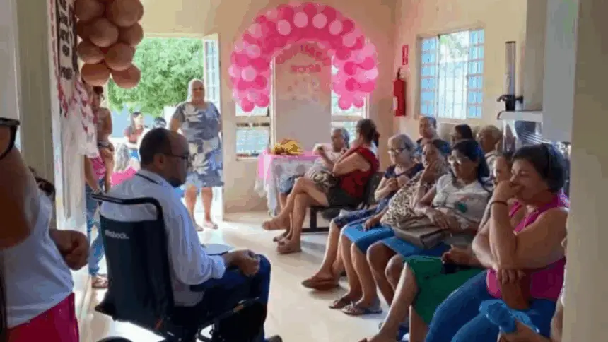 UBS Geraldo Gomes realiza palestra “Outubro Rosa: A Força da Prevenção e do Cuidado com a Vida”