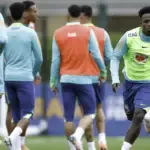 Vinicius Júnior diz que seleção evolui sob comando de Carlo Ancelotti