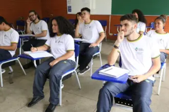 Pesquisa quer saber trajetória dos jovens da rede estadual – Portal Goiás