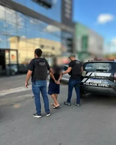 PCGO prende em flagrante homem que tentou matar ex-companheira a facadas, em Luziânia – Policia Civil do Estado de Goiás