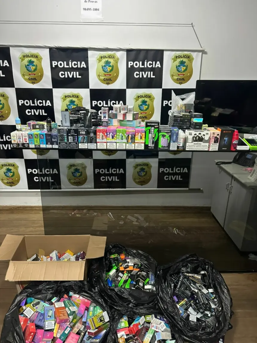Polícia Civil apreende carga de cigarros eletrônicos em loja de Goiânia – Policia Civil do Estado de Goiás Polícia Civil apreende carga de cigarros eletrônicos em loja de Goiânia – Policia Civil do Estado de Goiás