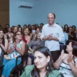 Bastante prestigiado pela comunidade de Goianésia, escritor Anderson Alcântara publica seu quarto livro