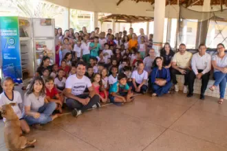 Câmara de Goianésia leva Gelateca Literária aos alunos de Juscelândia