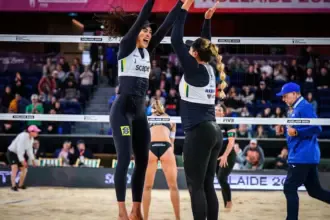 Três duplas brasileiras vão às quartas do Mundial de vôlei de praia