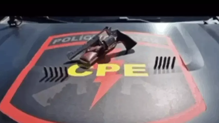 CPE Goianésia prende homem e apreende arma de fogo após ameaça em briga de vizinhos CPE Goianésia prende homem e apreende arma de fogo após ameaça em briga de vizinhos