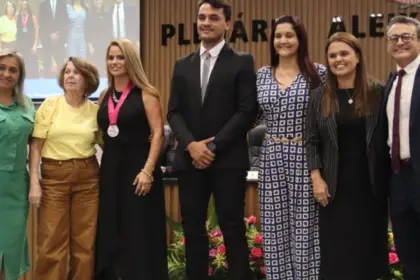 Procuradoria da Mulher e Câmara Municipal homenageiam mulheres empreendedoras de Goianésia