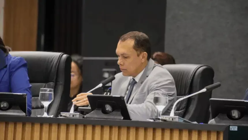 Vereador Emerson Autovip solicita renovação de convênio para garantir Teste do Pezinho gratuito em Goianésia