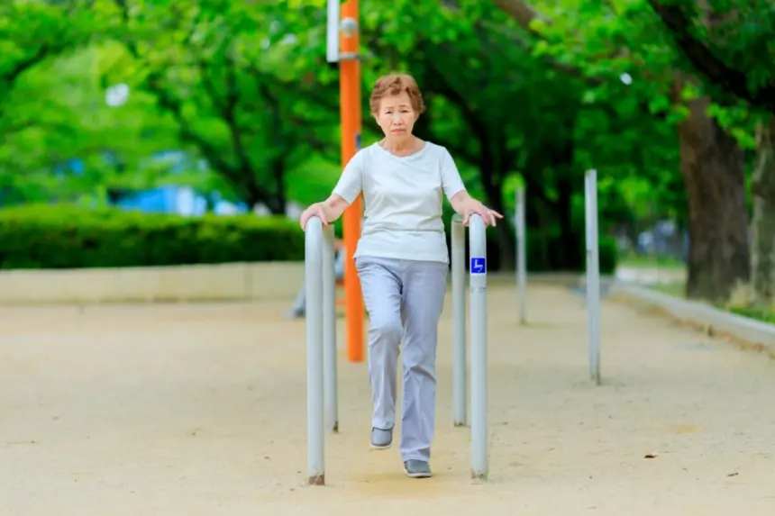 5 exercícios para idosos manterem a mobilidade nas festas de fim de ano 5 exercícios para idosos manterem a mobilidade nas festas de fim de ano