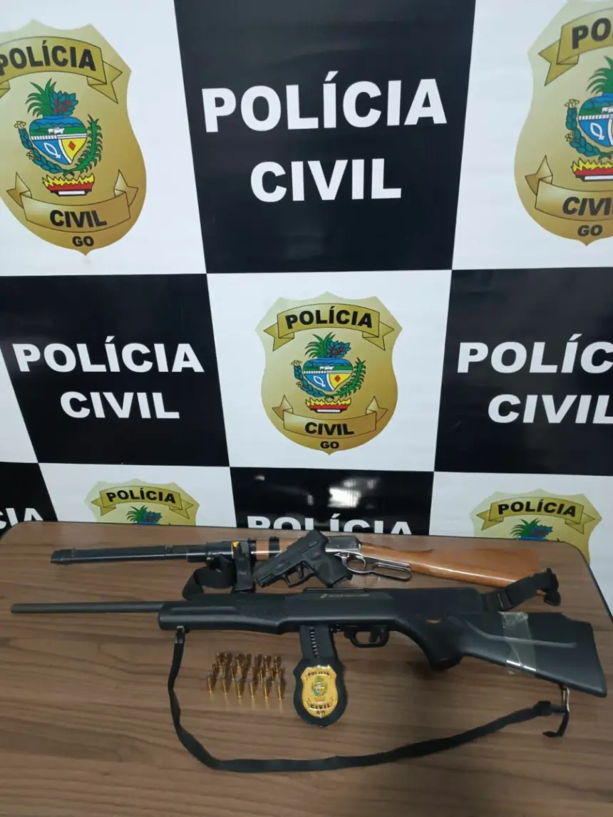 PCGO apreende armas e munições em residência de investigado por violência doméstica em Jataí – Policia Civil do Estado de Goiás PCGO apreende armas e munições em residência de investigado por violência doméstica em Jataí – Policia Civil do Estado de Goiás