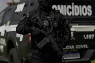 PCGO cumpre mandados, prende investigado por homicídio e apreende veículo usado na fuga dos autores – Policia Civil do Estado de Goiás