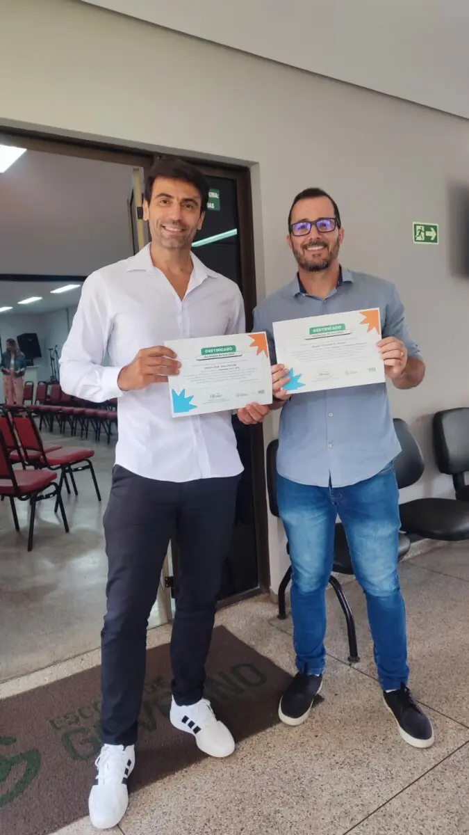 Policiais civis de Goiás que lecionam na Escola de Governo são premiados no Encontro de Professores – Policia Civil do Estado de Goiás