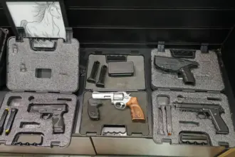 Polícia Civil cumpre mandado de busca e apreende arsenal de armas e munições em Pontalina – Policia Civil do Estado de Goiás