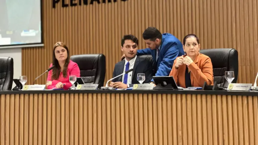 Câmara de Goianésia intensifica trabalhos com sessões diárias até 9 de dezembro Câmara de Goianésia intensifica trabalhos com sessões diárias até 9 de dezembro