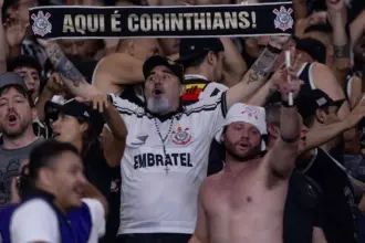 Copa do Brasil: Depay decide e Corinthians derrota Cruzeiro por 1 a 0