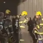 Explosão em supermercado deixa bombeiros feridos