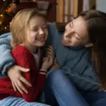 TEA e fim de ano: 8 dicas para acolher crianças autistas nas festas