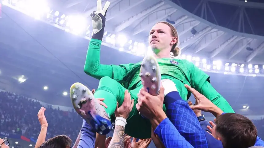 Flamengo perde nos pênaltis para o PSG e fica com o vice da Copa Intercontinental Flamengo perde nos pênaltis para o PSG e fica com o vice da Copa Intercontinental