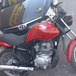Motocicleta é furtada em frente a residência no Bairro Carrilho